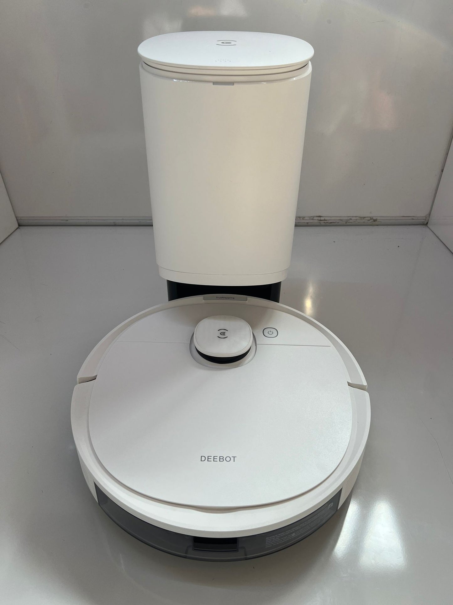 ECOVACS DEEBOT N8+ ROBOT ASPIRAPOLVERE 2-IN-1 ASPIRA E LAVA