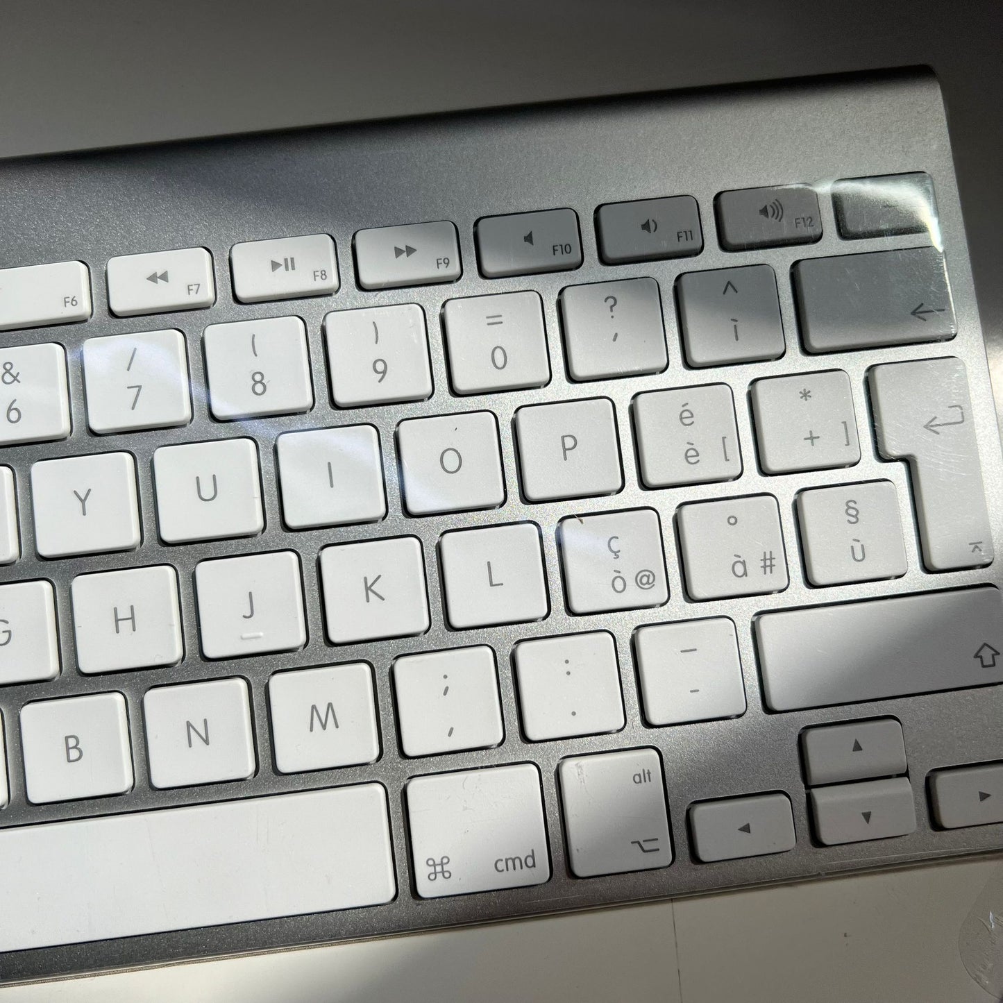 APPLE TASTIERA KEYBOARD WIRELESS BLUETOOTH